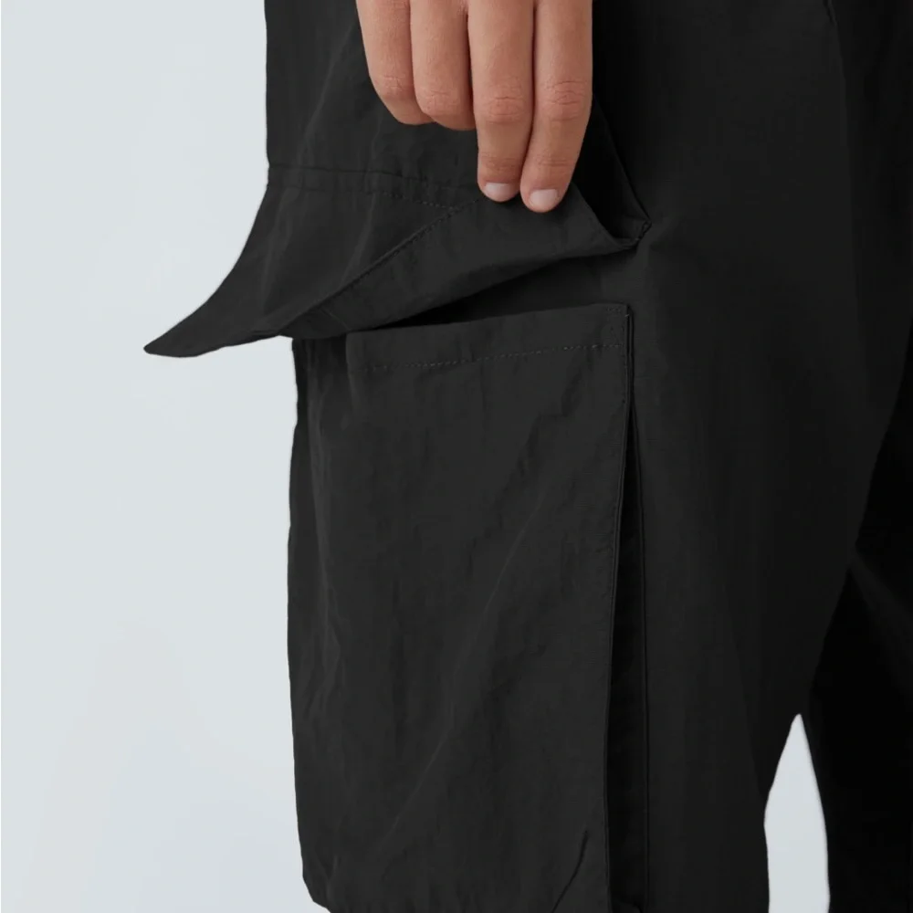 HALARA Mid Rise Button Zipper Side Pocket Wide Leg
Casual Cargo Pants. Large P - Picture 5 of 13